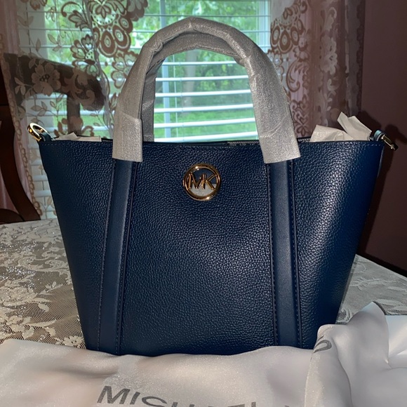 MICHAEL KORS HADLEIGH SM LEATHER TOTE CROSSBODY WITH DUST BAG NWT - Picture 2 of 15